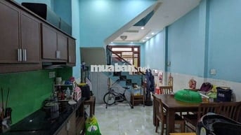 Bán Gấp Nhà Quốc Lộ 13 – Gần Sông, Hoàn Công Đầy Đủ, Dọn Ở Ngay