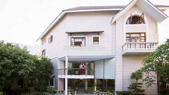 ❤️Cho Thuê Biệt Thự Đảo Xanh , Hải Châu , DTSD:1600m2 , NGANG :30M