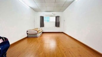 Phòng trọ full nội thất Quận 1