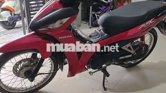 Xe đag đi Wave RSX FI 2023 Nguyên Xin. bSTP