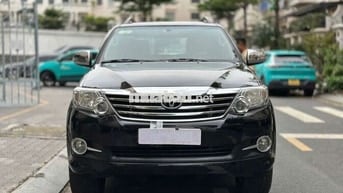 Toyota Fortuner 2015 2.7V Đen 100.000