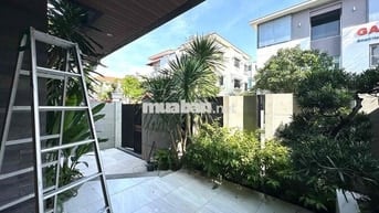 CHO THUÊ BIỆT THỰ SONG LẬP CAO CẤP PHÚ MỸ HƯNG - 5PN - GIÁ 130 TRIỆU