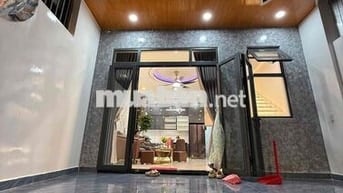 chính chủ cần bán gấp nhà kiệt tôn đản , hoà phát , cẩm lệ