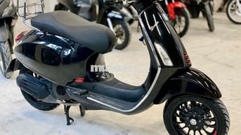 🔥Vespa Sprint 2018 chính chủ đen bóng đủ chìa zin