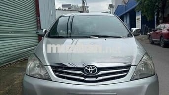 Toyota Innova 2009 V Bạc
