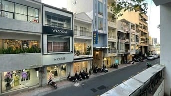 CHO THUÊ NHÀ NGUYÊN CĂN 1 TRỆT- 3 LẦU QUẬN 1