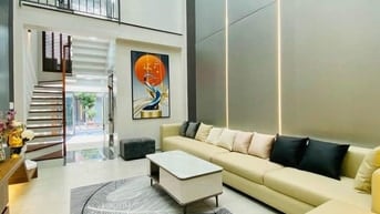 BÁN LẠI CĂN NHÀ Phạm Văn Bạch, Tân Bình. Đường chải nhựa, hẻn xe hơi