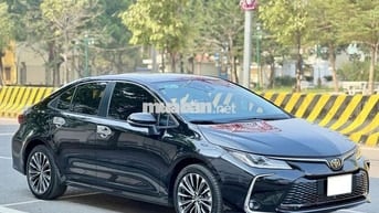 Toyota Corolla Altis 2024 1.8V 17,000 km siêu cọp.