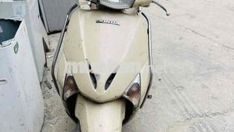 Honda Lead 2017 Vàng đen