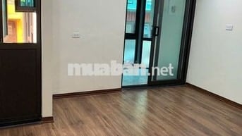 Cho thuê nhà 2 tầng, 60m2, Đường Quán Thánh, Ba Đình, Hà Nội