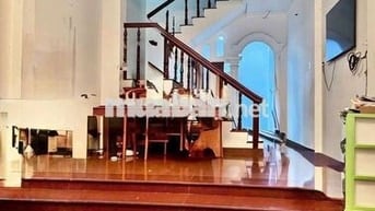 Nhà Ngon Âu Dương Lân Quận 8 4 Tầng  4PN Khu Dân Cư Hiện Hữu