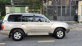 Toyota Land Cruiser LC100 Vàng cát Số sàn