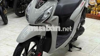 Vision 2022 odo 10 ngàn cây lốp rin theo xe còn dà