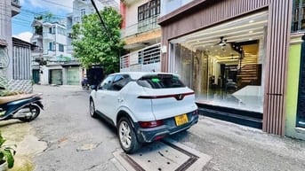 Chủ nhà cần bán gấp nhà siêu đẹp. Trường Sa - PN. DT 40,2m2.