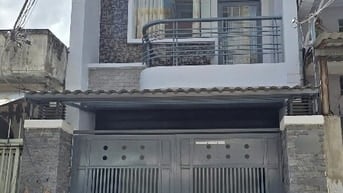 Xoay vốn bán nhà Đường Nguyễn Duy Dương Quận 10 ,50m2 Giá 3ty450 lh Vâ