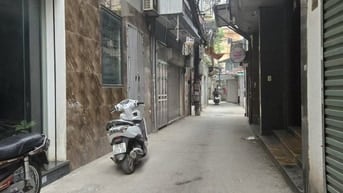 Bán nhà Hồ Đền Lừ ô tô đỗ cửa, Dt 43m2, 4t, mt 3.5m, giá 8.3 tỷ, 