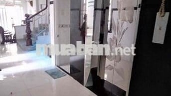 Nhà hxh Đông Hồ F8 Tân Bình, 5x20m, 4 tầng, 5pn, thang máy , giá 20tr