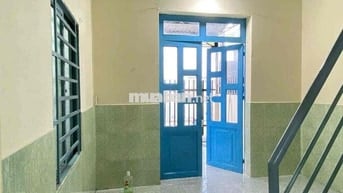 Nhà mới sơn sạch sẽ 50m2 giảm 50% tháng đầu tiên