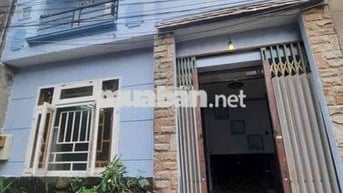 cho thuê nhà nguyên căn sạch sẽ gần chợ liên ấp 123 vlb có nc sạch