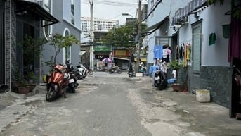 CC bán nhà Kênh Tân Hóa - Sổ Hồng sẵn - Ngay sau MT - DT: 4x11m