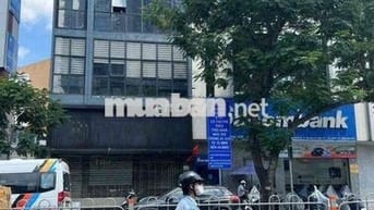 MT NGAY GÓC NGUYỄN CƯ TRINH, NGANG 7.5m 4 lầu. Chỉ 44tr