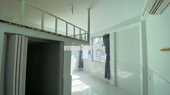 CHO THUÊ GÁC CỬA SỔ TRỜI GẦN NGÃ TƯ BẢY HIỀN - QUẬN 10 - UEH