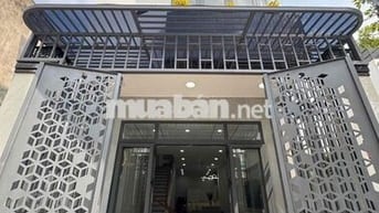 Nhà 1 trệt 2 lầu Sân thượng . Thiết kế đẹp hiện đại . Sổ HC đầy đủ..