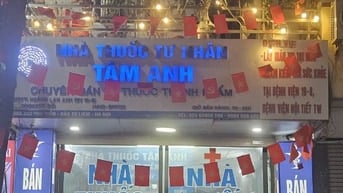 Sang nhượng nhà thuốc tư nhân 5 năm Phú diễn 2 tầng mặt tiền 4 mét