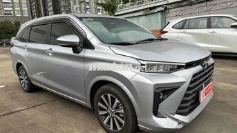 Toyota Avanza Premio 2023 Bạc 7c tự động