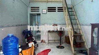 nhà sổ Hồng Riêng . Vay Ngân hàng Đường thông mua bán