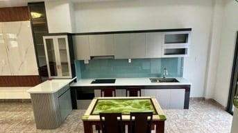 Bán nhà đường 160 Lã Xuân Oai , Tăng Nhơn Phú A , Quận 9