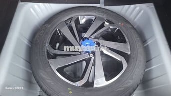 Toyota Raize 2024 màu trắng ngọc trai