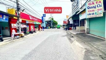 cần bán nhà mặt tiền kinh doanh phường long bình