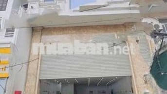 Tôi cần bán tòa nhà mặt phố Quan Nhân 8tầng thang máy full nội thất