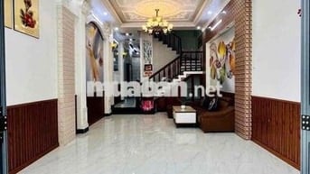 🌻CHO THUÊ NHÀ TRỆT 2 LẦU CÓ NỘI THẤT KDC HƯNG PHÚ - GẦN SIÊU THỊ GO