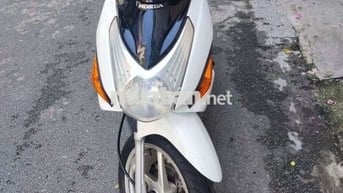 Honda Click 2007 Trắng-Đen
