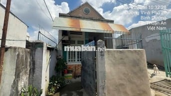 Bán đất tặng nhà Vĩnh Phú 20, Cách Vạn Phúc City 7km, Đối diện Emerald