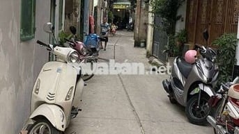 BÁN NHÀ PHẠM VĂN BẠCH TRẦN THỊ TRỌNG TÂN BÌNH HẺM 4M NHÀ ĐẸP 3PN GẦN