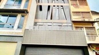 SIÊU PHẨM ỐP KÍNH ! Nhà 2C Cao Thắng Quận 3. 1 Trệt 4 lầu, DTSD 500m2