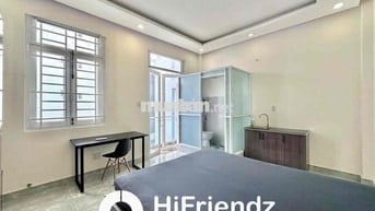 Nguyên tầng căn góc 80m2, 3 ban công, 2 phòng ngủ