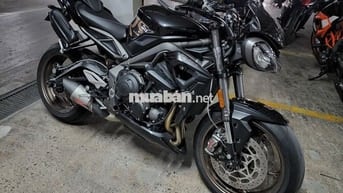 Triumph Street Triple màu Đen