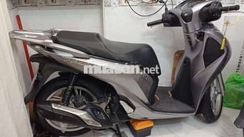 BÁN XE SH Xám , Mẹ lớn tuổi muốn đổi xe