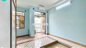 CHO THUÊ PHÒNG BAN CÔNG NGAY NGÃ TƯ PHÚ NHUẬN - PHAN XÍCH LONG