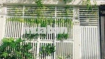 Chuyển Nhượng Nhà Khu Công Giáo- Không Ngập Nước- Hẻm Xe Hơi Thoáng