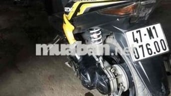 Yamaha Luvias Đen vàng