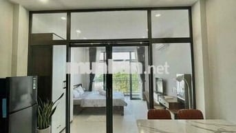 Căn hộ 40m² tone xịn sang mịn tại Nguyễn Hữu Cảnh. Full nội thất – 8tr