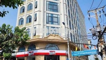 Cho thuê mặt bằng toà nhà mặt tiền lâm văn bền Quận7