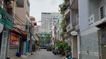 Hiếm! Nhà cấp 4 HXH 195 Nguyễn Văn Thương, 4x16m, giá chỉ 9.8 tỷ