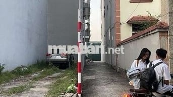 Bán đất giáp hải _gia lâm diện tích 44m giá 3, 4tỷ