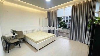 Trống sẵn studio giá siêu mềm ngay đại học Kinh tế HCM cs B